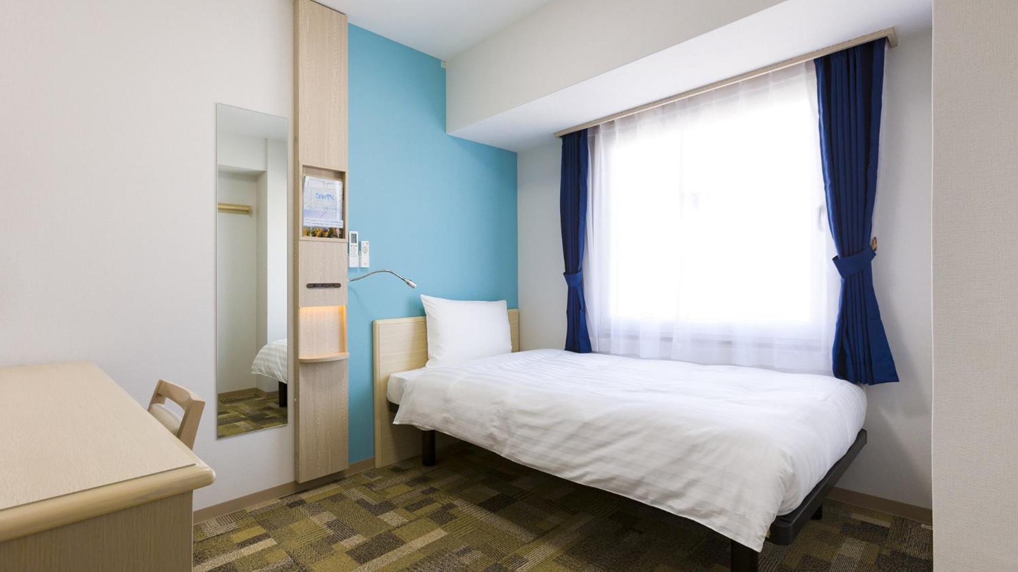 Toyoko Inn Oyama-Eki Higashi-Guchi No.2 Oyama  Ngoại thất bức ảnh